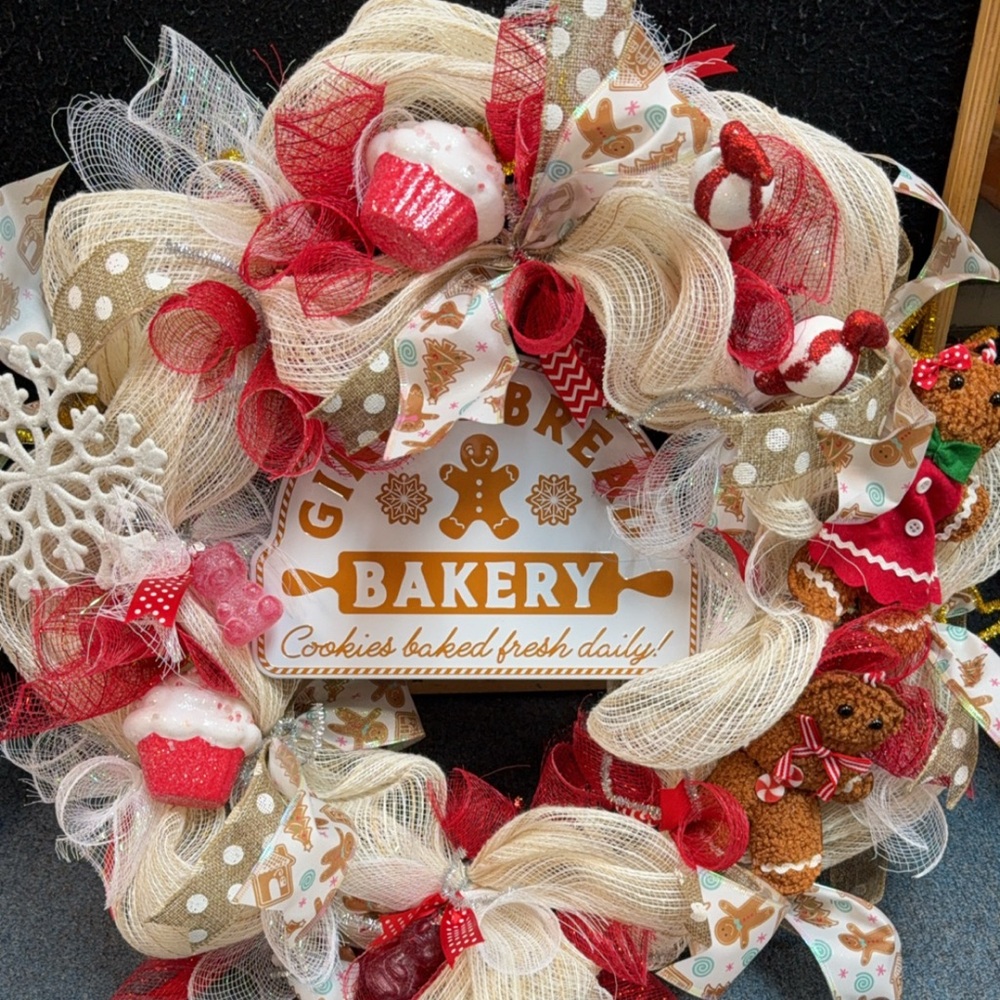 Festive Gingerbread Bakery Holiday Wreath